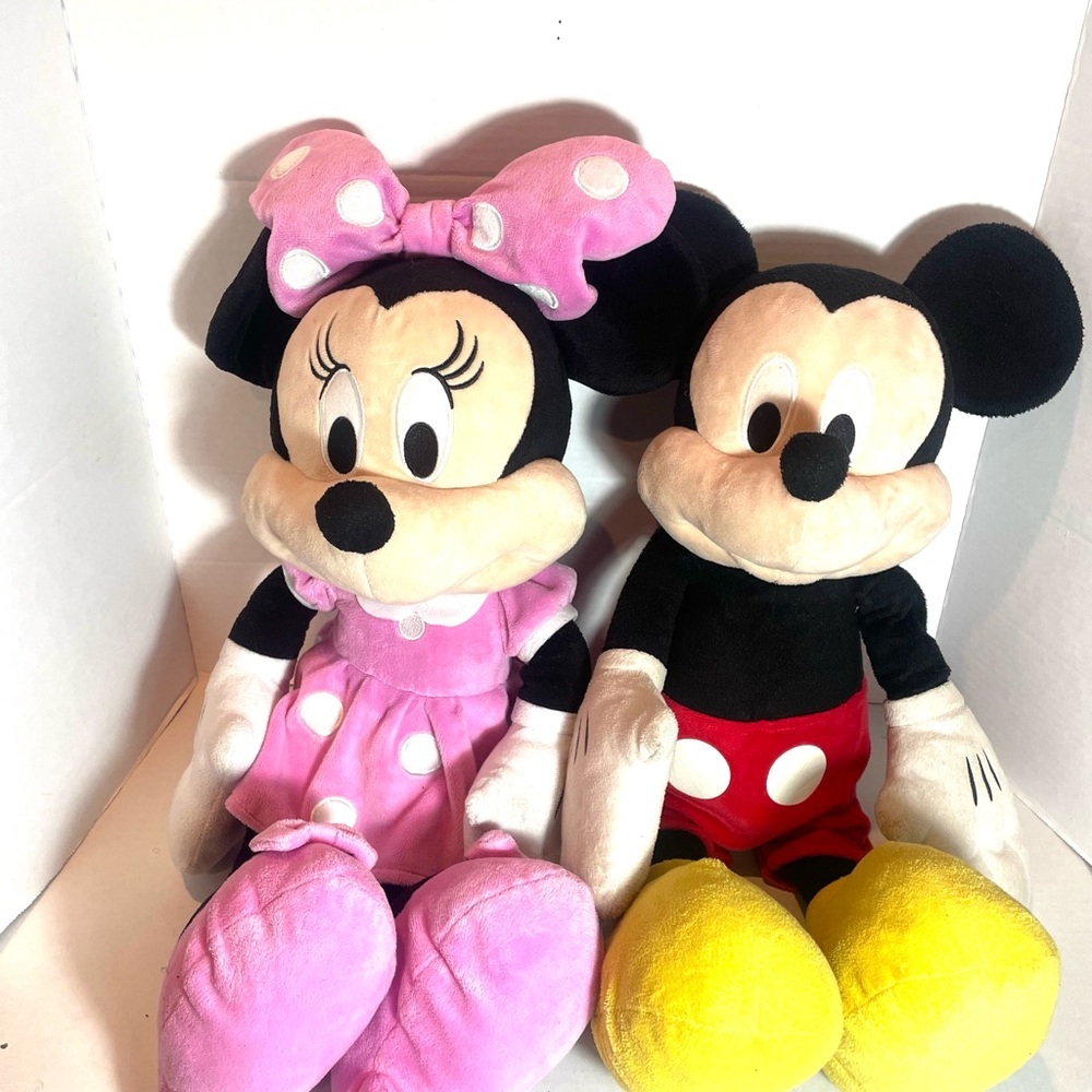 Disney Plush Pair Classic Duo  Minnie and Mickey Mouse